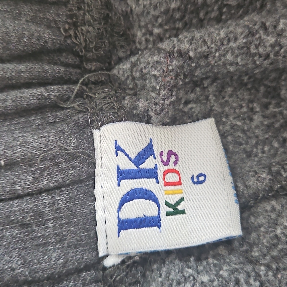 6 Piece Kids Clothing Bundle Mixed Brands - Picture 15 of 16